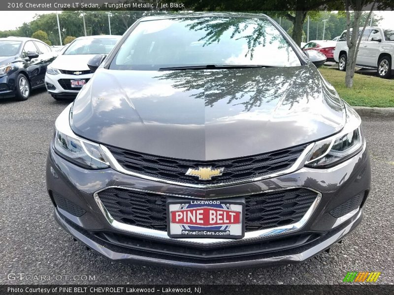 Tungsten Metallic / Jet Black 2016 Chevrolet Cruze LT Sedan