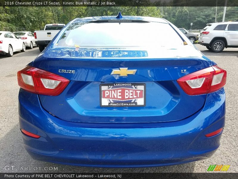 Kinetic Blue Metallic / Jet Black 2016 Chevrolet Cruze LT Sedan
