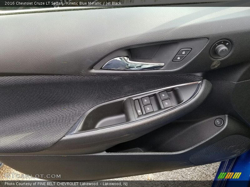 Kinetic Blue Metallic / Jet Black 2016 Chevrolet Cruze LT Sedan