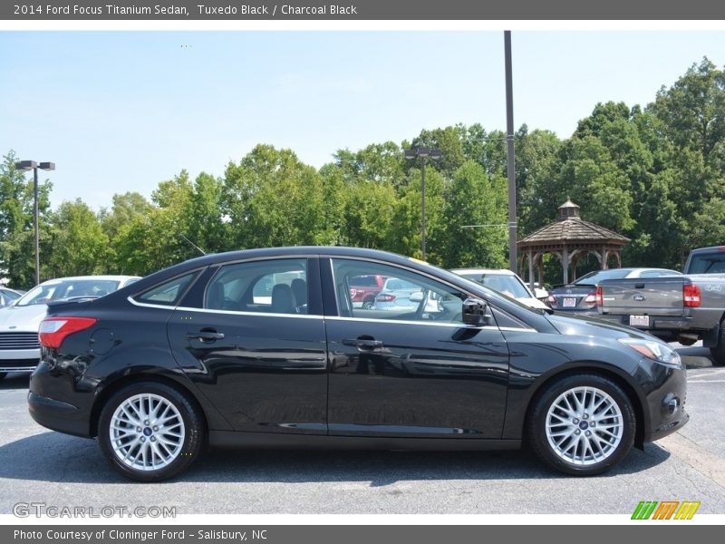 Tuxedo Black / Charcoal Black 2014 Ford Focus Titanium Sedan