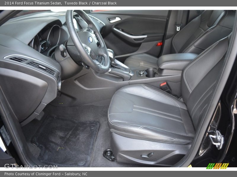 Tuxedo Black / Charcoal Black 2014 Ford Focus Titanium Sedan