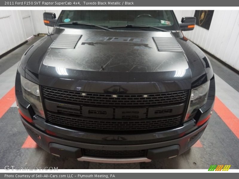 Tuxedo Black Metallic / Black 2011 Ford F150 SVT Raptor SuperCab 4x4