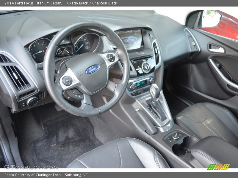 Tuxedo Black / Charcoal Black 2014 Ford Focus Titanium Sedan