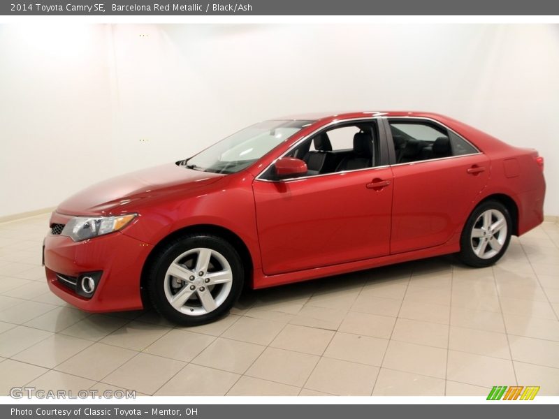 Barcelona Red Metallic / Black/Ash 2014 Toyota Camry SE
