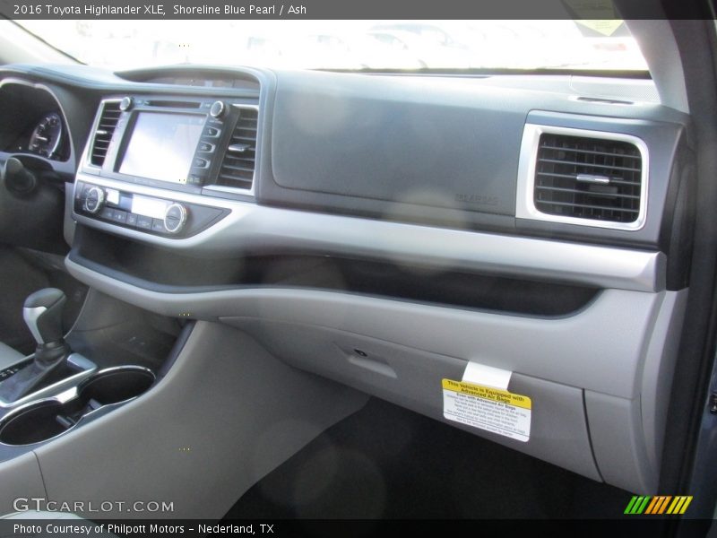 Shoreline Blue Pearl / Ash 2016 Toyota Highlander XLE
