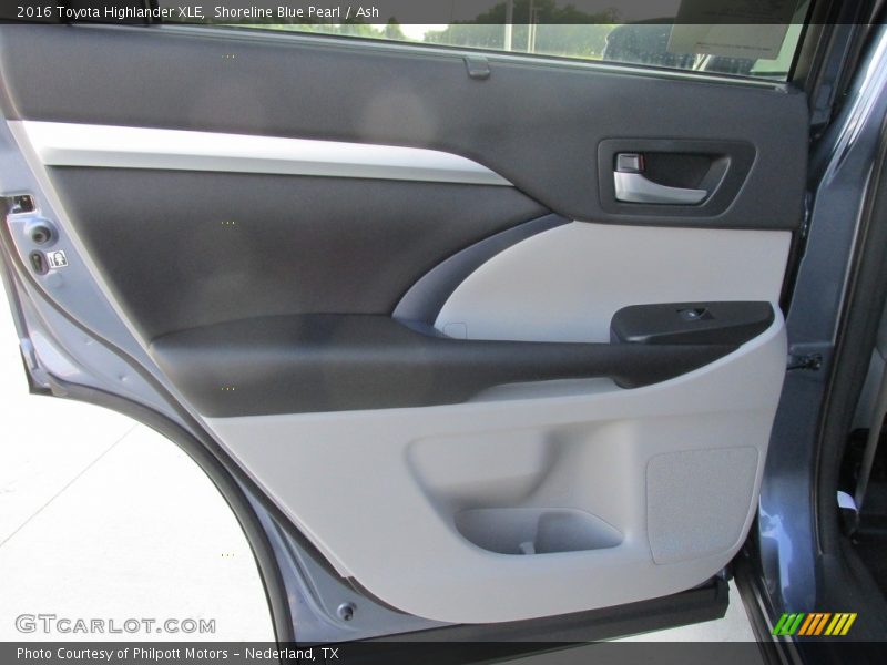 Shoreline Blue Pearl / Ash 2016 Toyota Highlander XLE