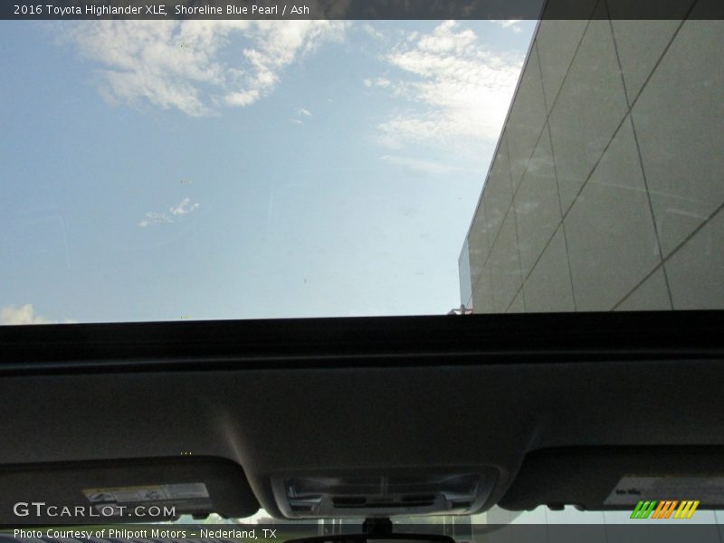 Shoreline Blue Pearl / Ash 2016 Toyota Highlander XLE