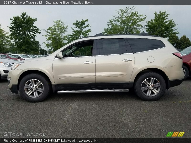  2017 Traverse LT Champagne Silver Metallic