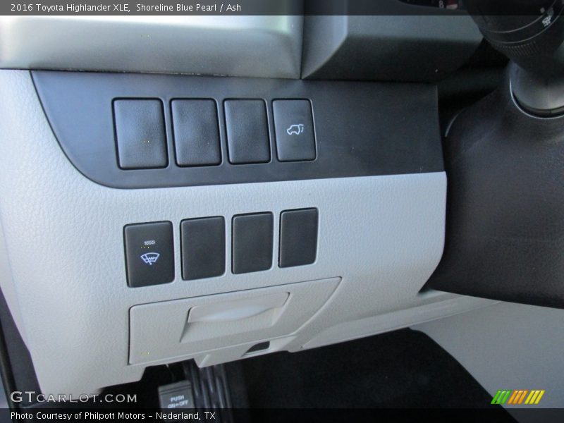 Shoreline Blue Pearl / Ash 2016 Toyota Highlander XLE