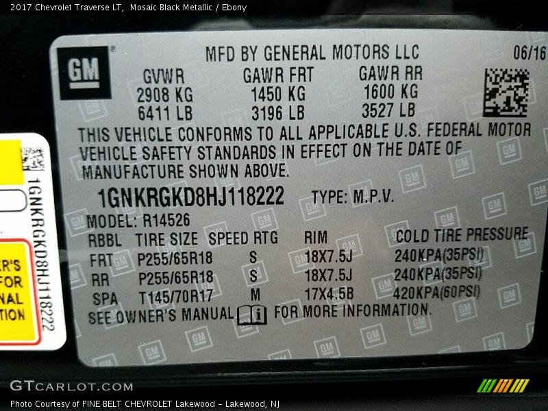 Mosaic Black Metallic / Ebony 2017 Chevrolet Traverse LT