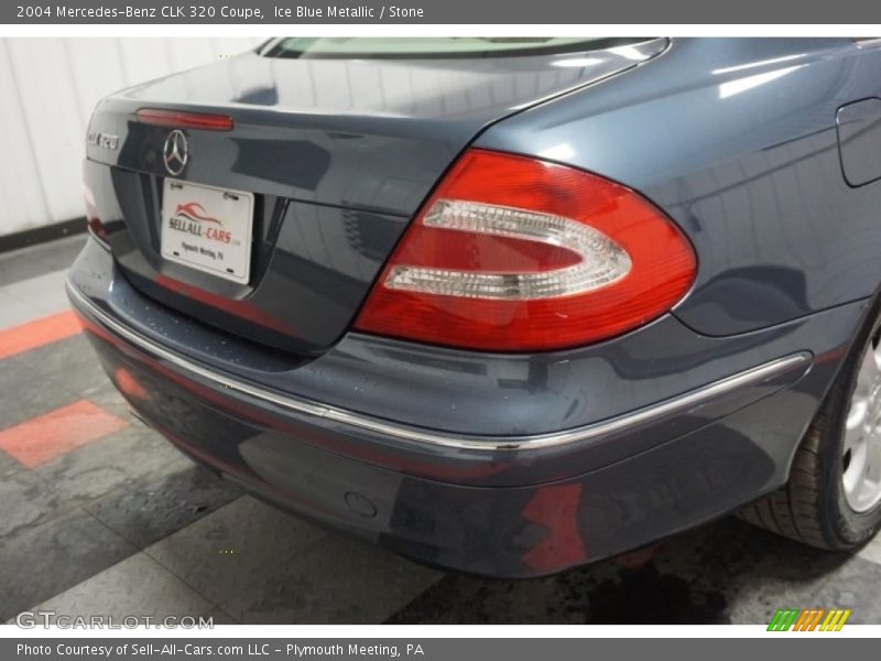 Ice Blue Metallic / Stone 2004 Mercedes-Benz CLK 320 Coupe