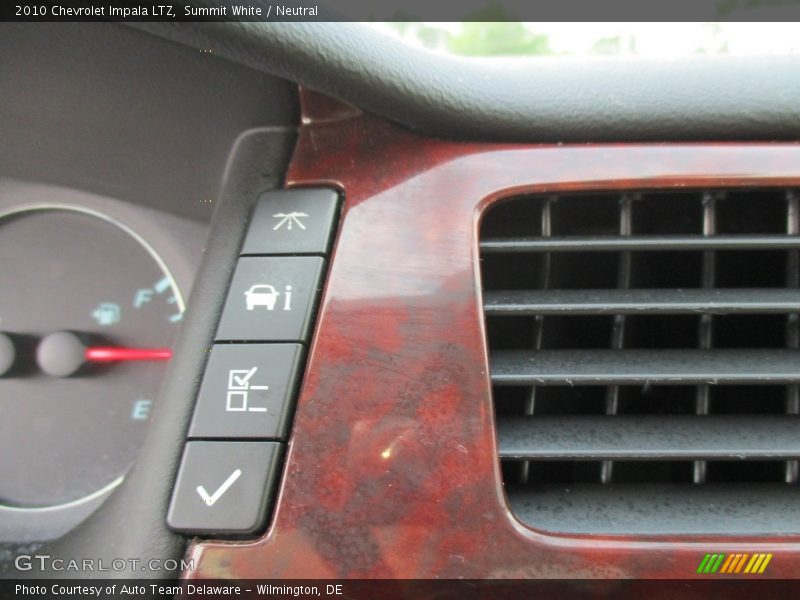 Summit White / Neutral 2010 Chevrolet Impala LTZ