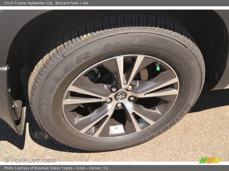 Blizzard Pearl / Ash 2016 Toyota Highlander XLE