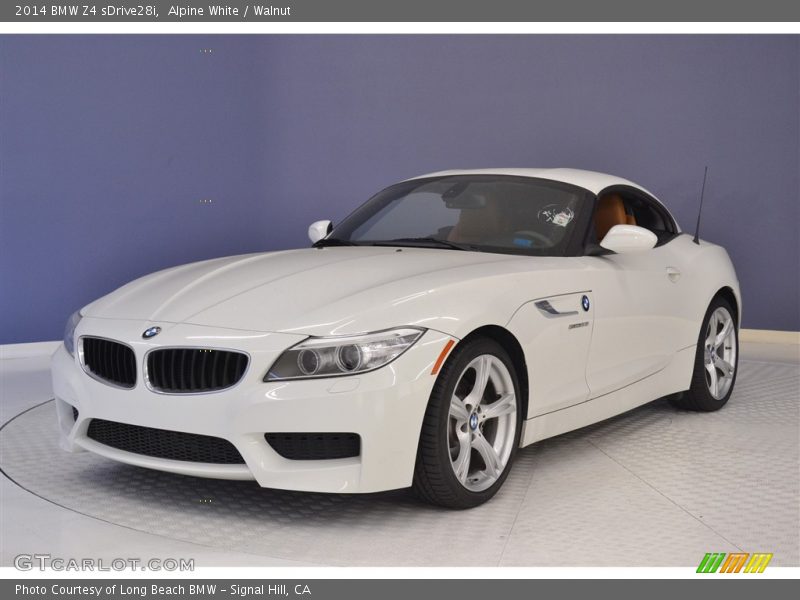 Front 3/4 View of 2014 Z4 sDrive28i