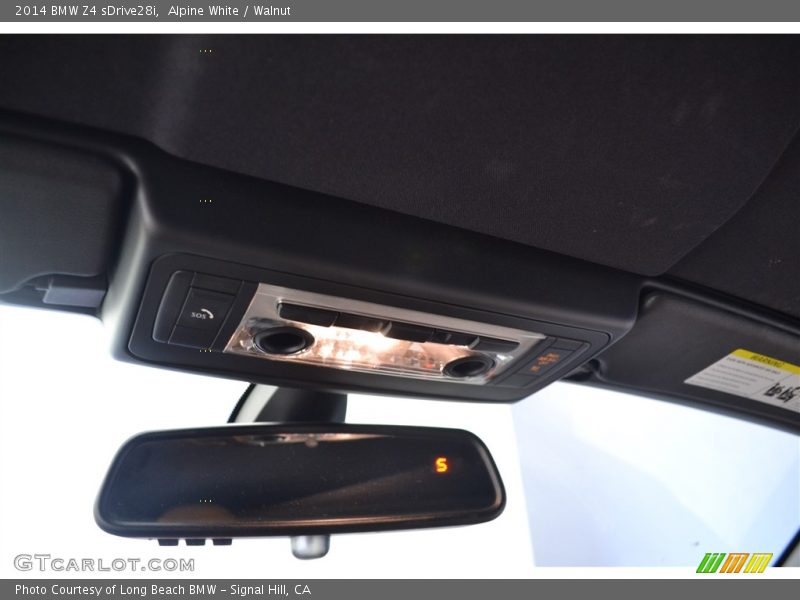 Alpine White / Walnut 2014 BMW Z4 sDrive28i