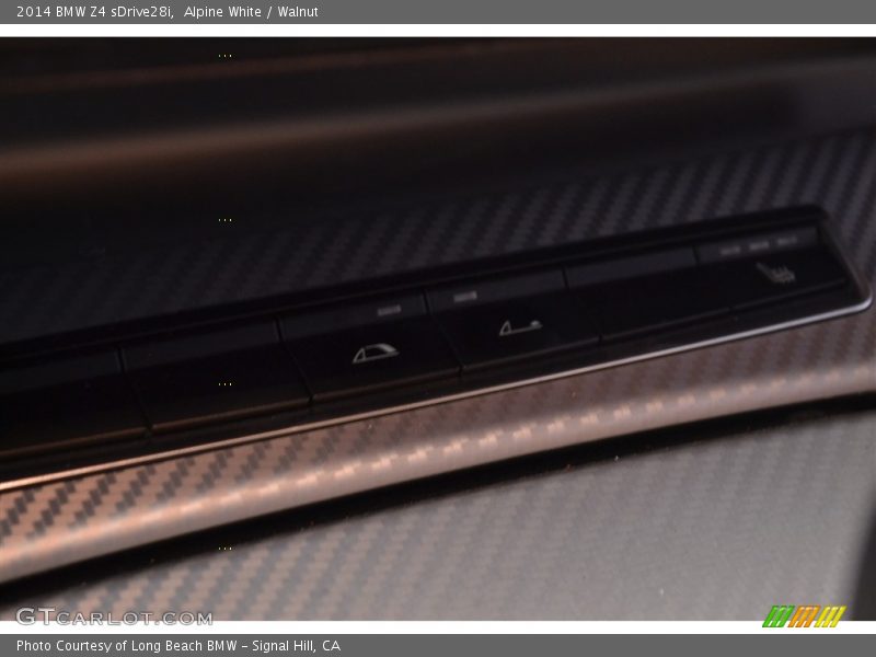 Alpine White / Walnut 2014 BMW Z4 sDrive28i