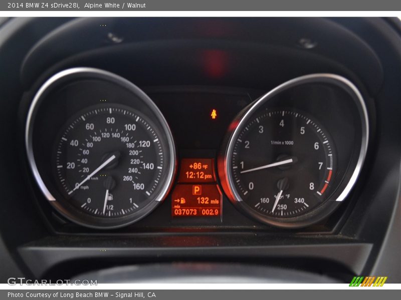 Alpine White / Walnut 2014 BMW Z4 sDrive28i