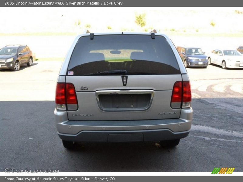 Silver Birch Metallic / Dove Grey 2005 Lincoln Aviator Luxury AWD