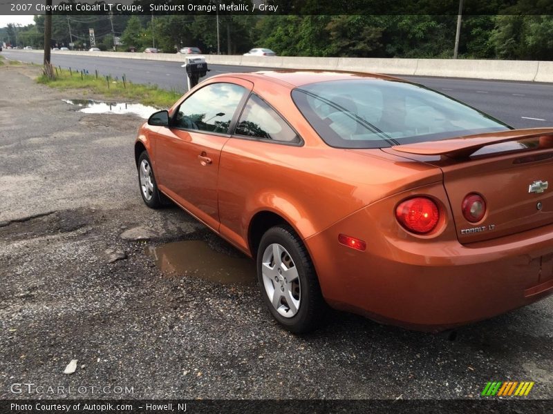 Sunburst Orange Metallic / Gray 2007 Chevrolet Cobalt LT Coupe