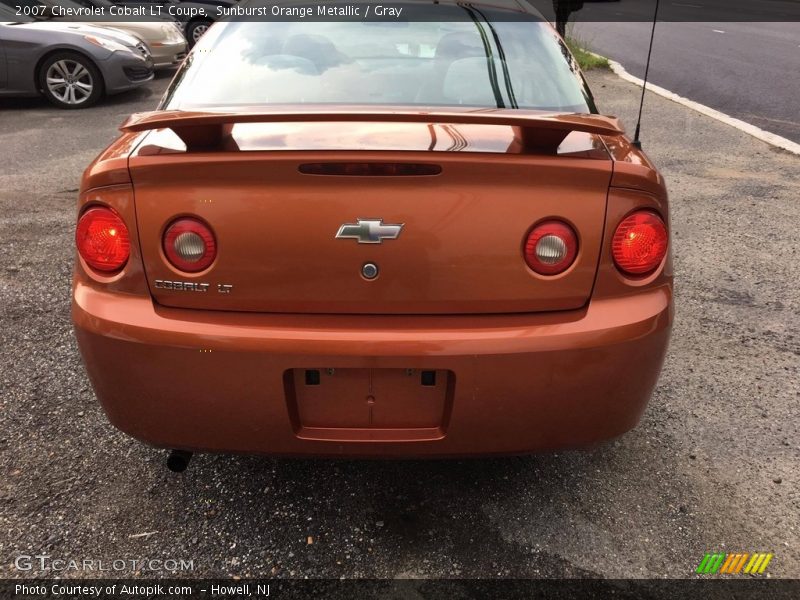 Sunburst Orange Metallic / Gray 2007 Chevrolet Cobalt LT Coupe