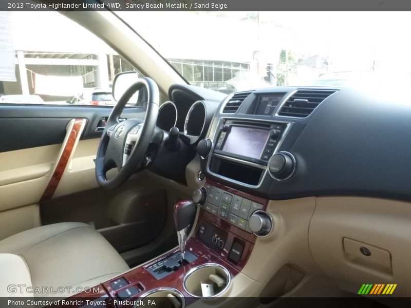 Sandy Beach Metallic / Sand Beige 2013 Toyota Highlander Limited 4WD
