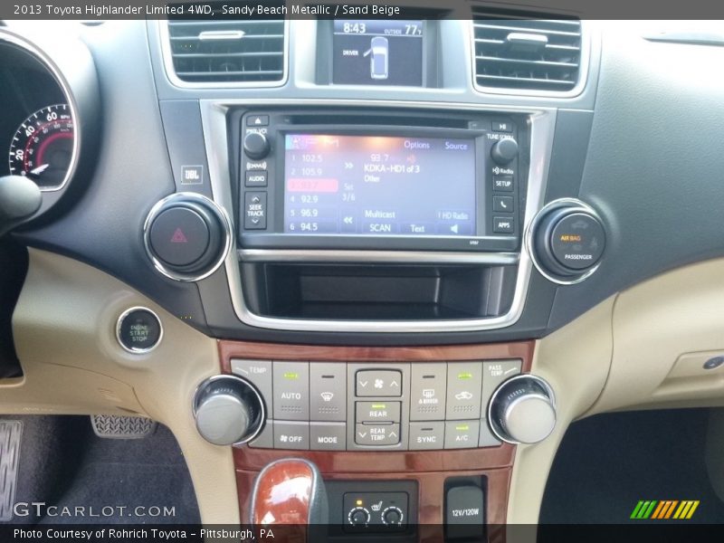 Sandy Beach Metallic / Sand Beige 2013 Toyota Highlander Limited 4WD