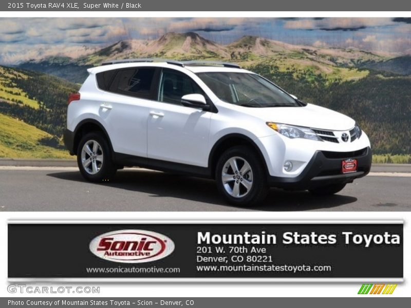 Super White / Black 2015 Toyota RAV4 XLE