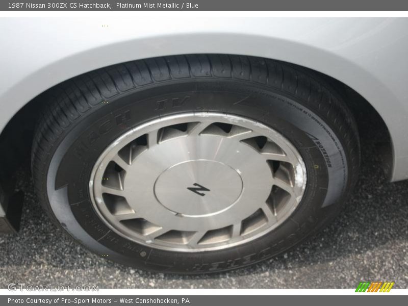 Platinum Mist Metallic / Blue 1987 Nissan 300ZX GS Hatchback