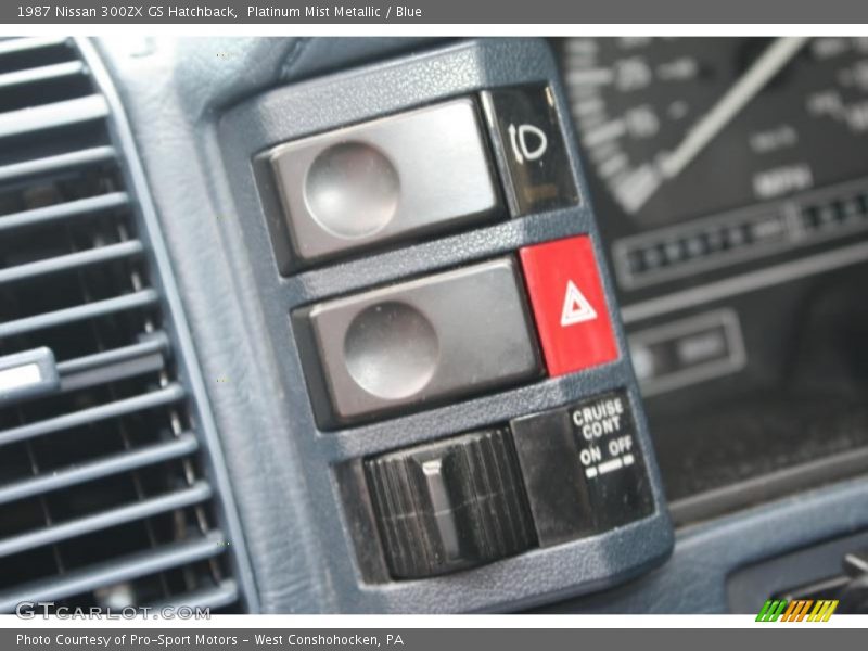 Platinum Mist Metallic / Blue 1987 Nissan 300ZX GS Hatchback