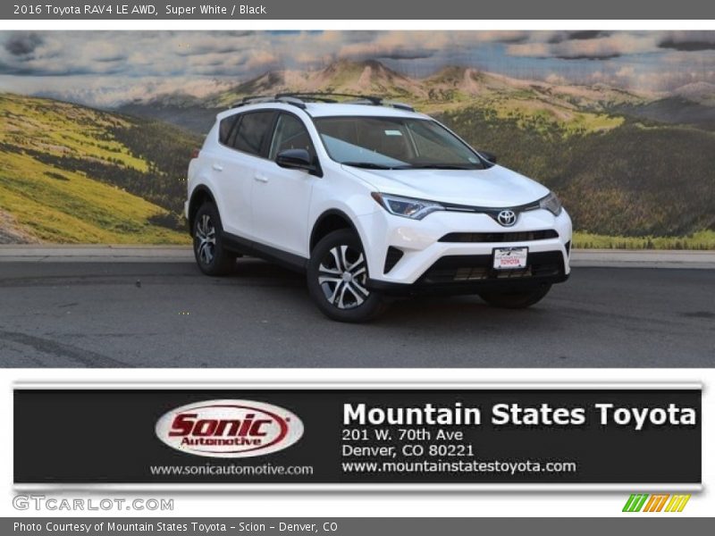 Super White / Black 2016 Toyota RAV4 LE AWD