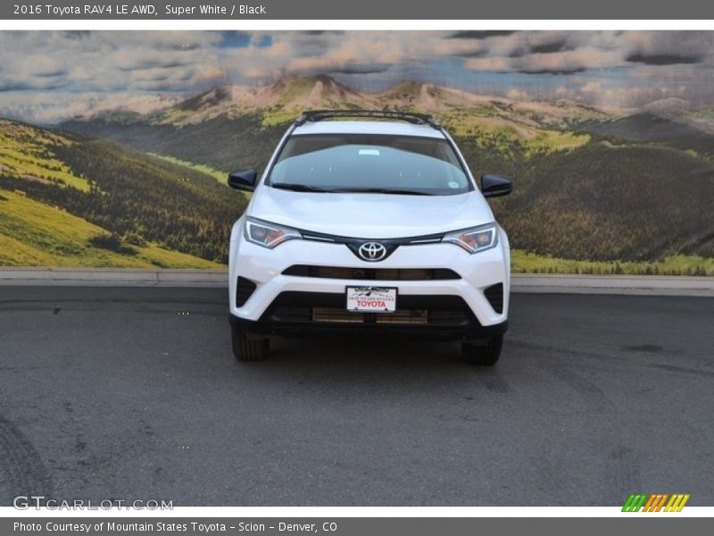Super White / Black 2016 Toyota RAV4 LE AWD