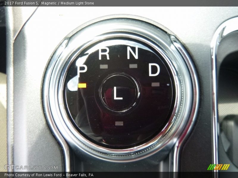 Magnetic / Medium Light Stone 2017 Ford Fusion S