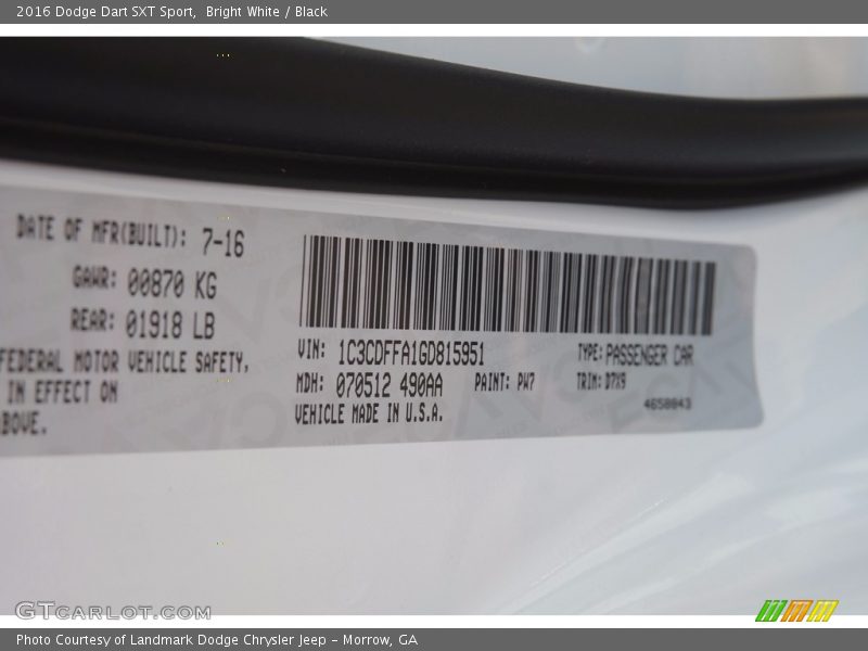 Bright White / Black 2016 Dodge Dart SXT Sport