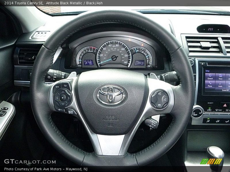 Attitude Black Metallic / Black/Ash 2014 Toyota Camry SE