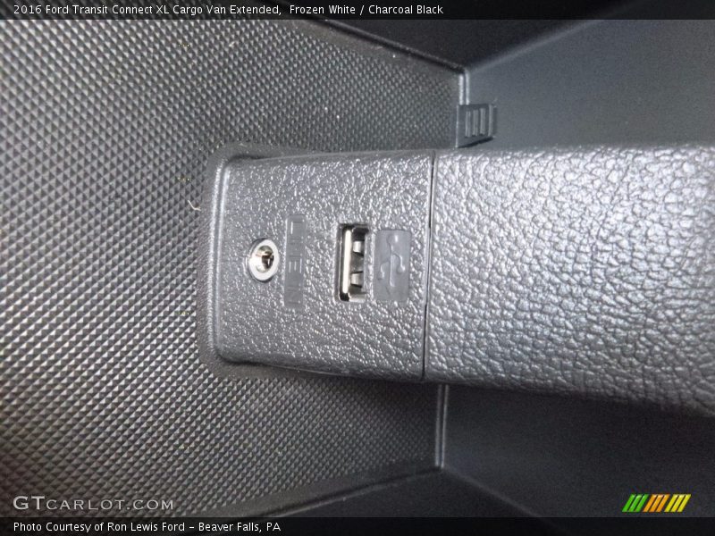 Frozen White / Charcoal Black 2016 Ford Transit Connect XL Cargo Van Extended