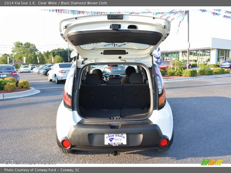 Clear White / Black Diamond Woven Cloth 2014 Kia Soul 1.6