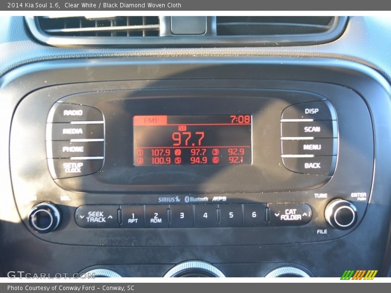 Clear White / Black Diamond Woven Cloth 2014 Kia Soul 1.6