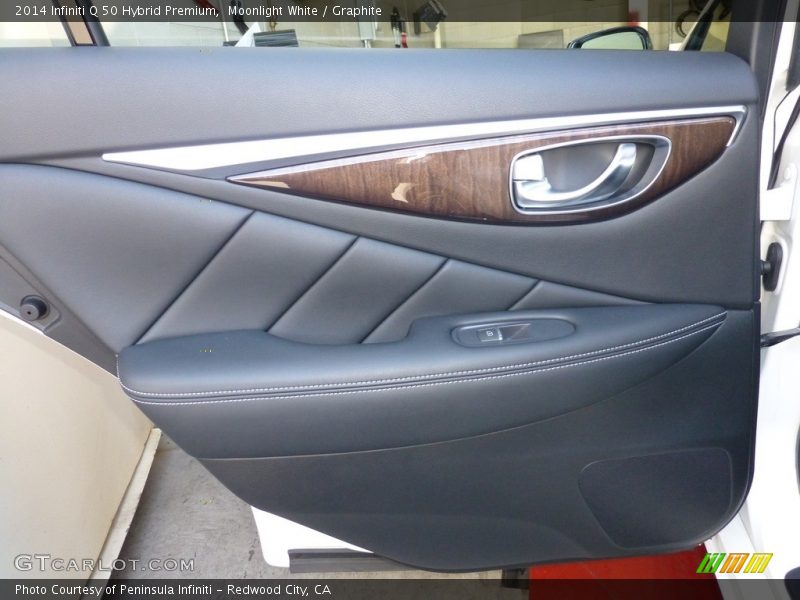 Moonlight White / Graphite 2014 Infiniti Q 50 Hybrid Premium