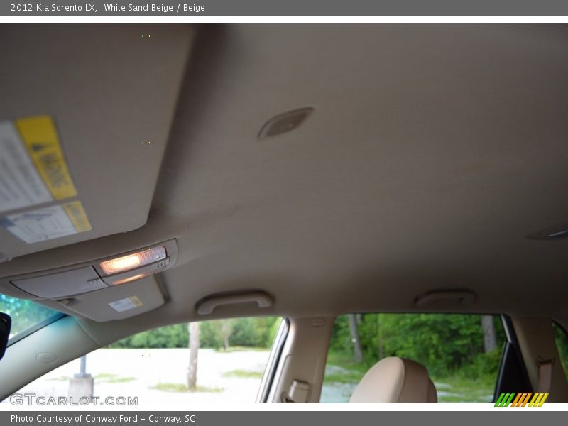 White Sand Beige / Beige 2012 Kia Sorento LX