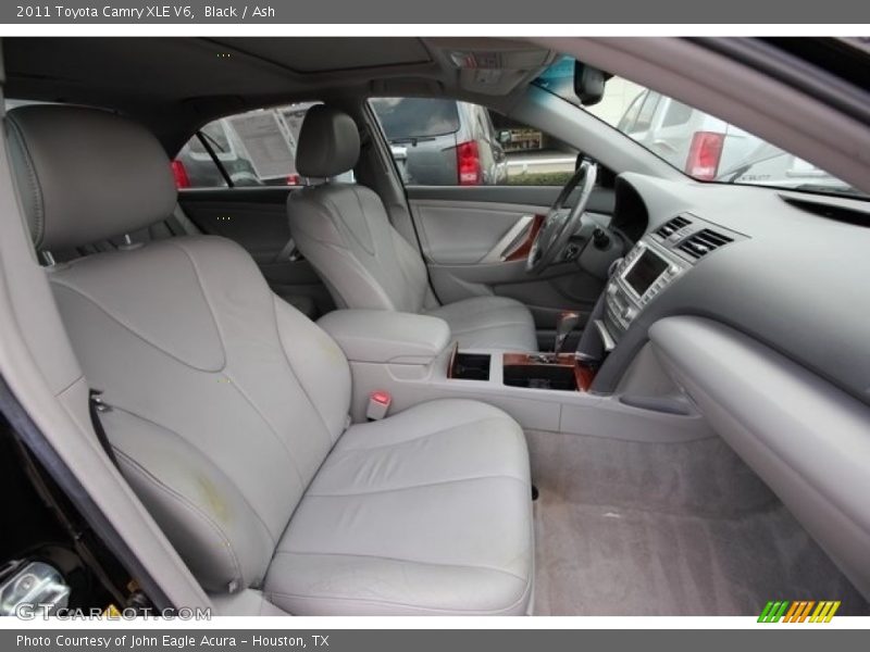Black / Ash 2011 Toyota Camry XLE V6