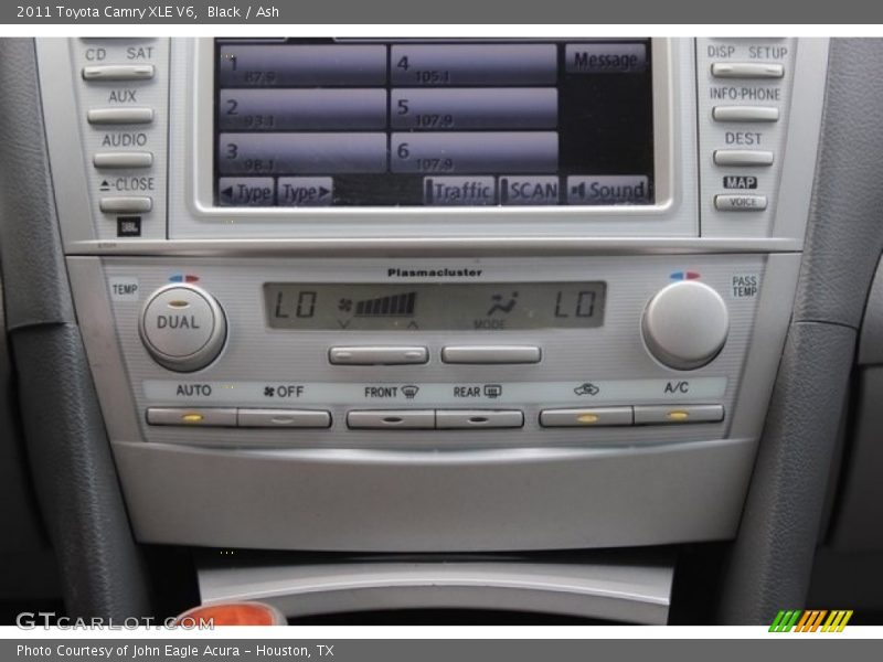 Black / Ash 2011 Toyota Camry XLE V6