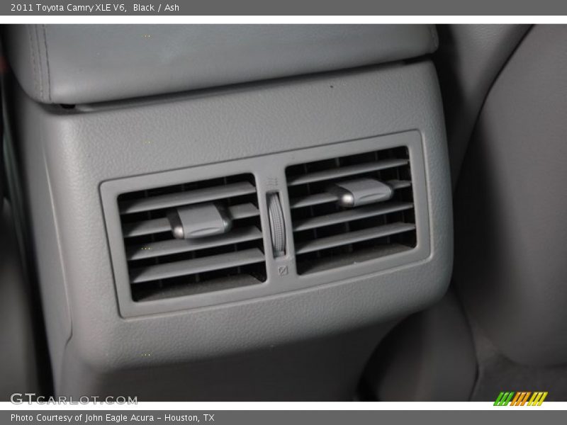 Black / Ash 2011 Toyota Camry XLE V6