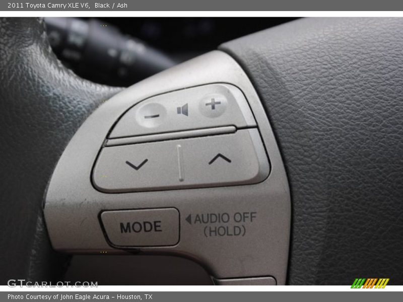 Black / Ash 2011 Toyota Camry XLE V6