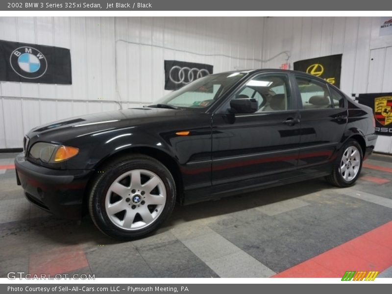 Jet Black / Black 2002 BMW 3 Series 325xi Sedan