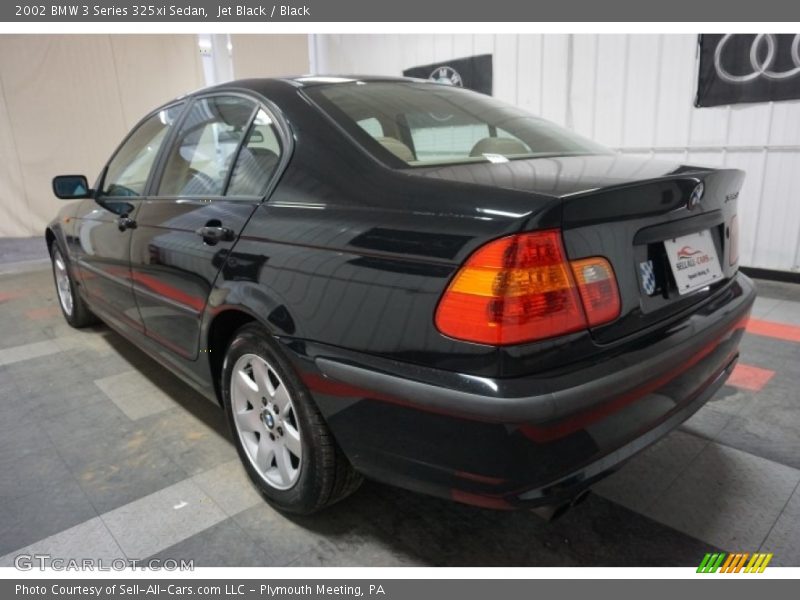 Jet Black / Black 2002 BMW 3 Series 325xi Sedan