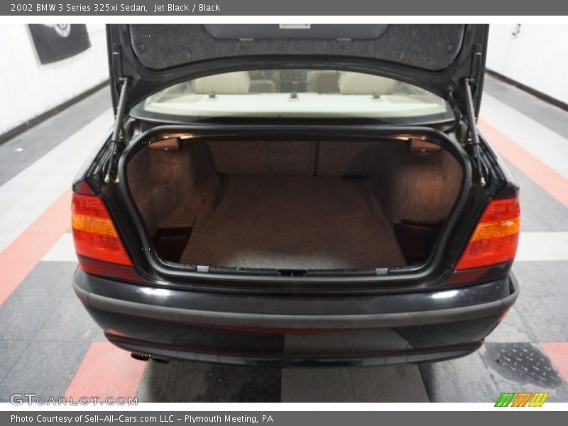 Jet Black / Black 2002 BMW 3 Series 325xi Sedan