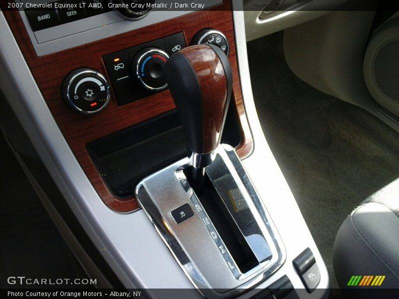 Granite Gray Metallic / Dark Gray 2007 Chevrolet Equinox LT AWD