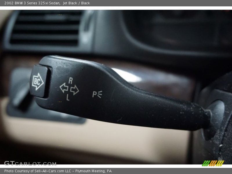 Jet Black / Black 2002 BMW 3 Series 325xi Sedan