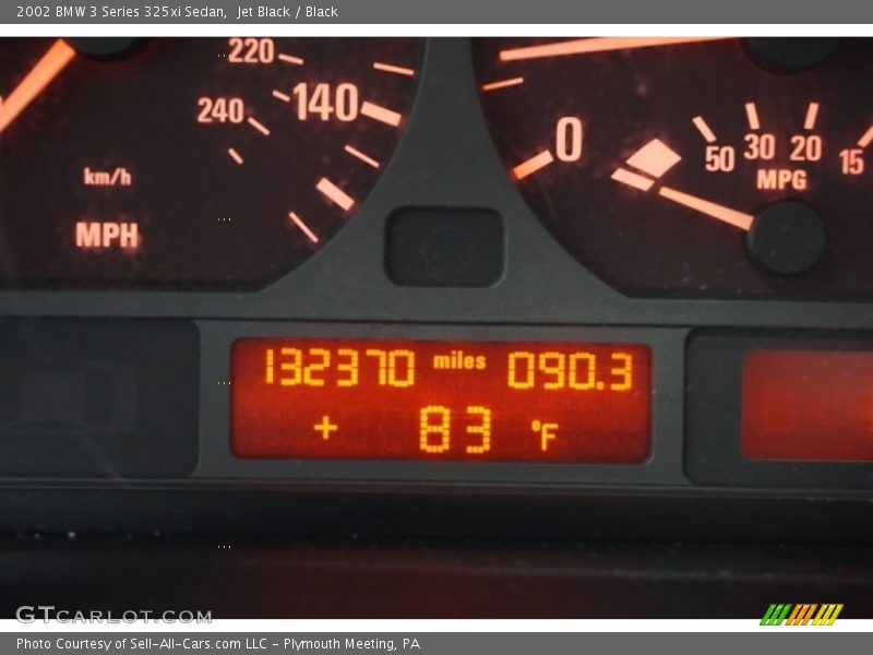 Jet Black / Black 2002 BMW 3 Series 325xi Sedan