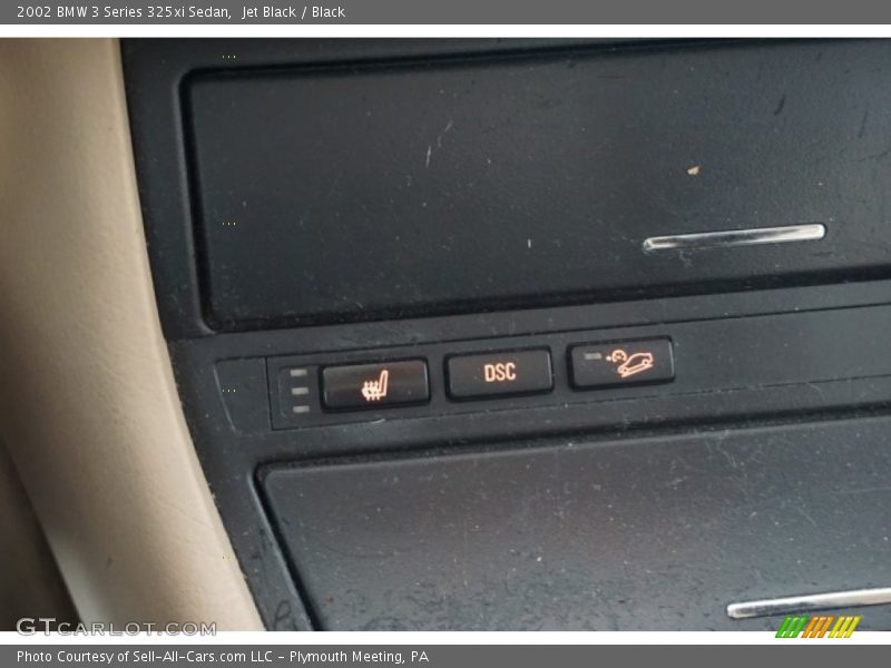 Jet Black / Black 2002 BMW 3 Series 325xi Sedan